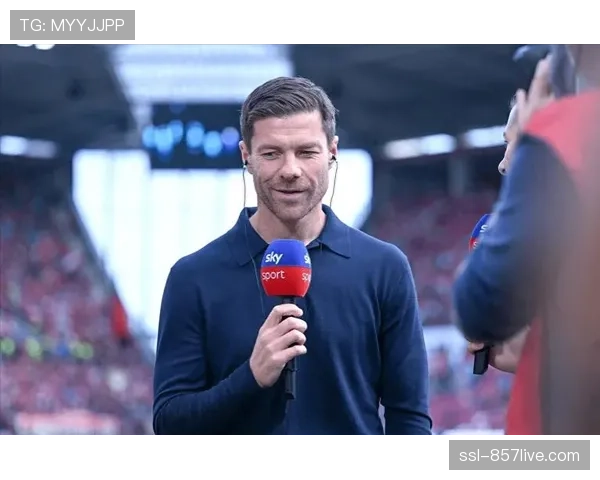 评论：哈维-阿隆索执教皇家社会首个赛季的成功与隐忧